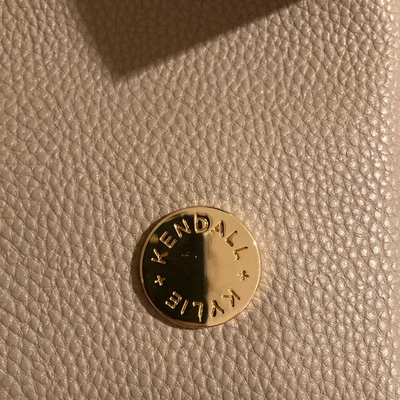 NWT Kendall + Kylie crossbody - Picture 6 of 10